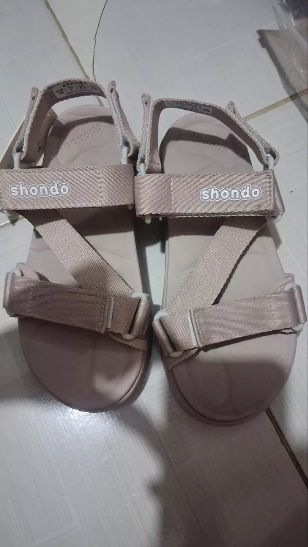 Giày Sandal Nam Nữ Shondo F8 Ver.2 Thời Trang Êm Ái Màu Nâu F8M9595