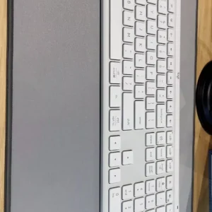 Combo Chuột & Bàn phím Signature Slim Logitech MK950 - Yên tĩnh, Đa thiết bị, Bluetooth 5.0