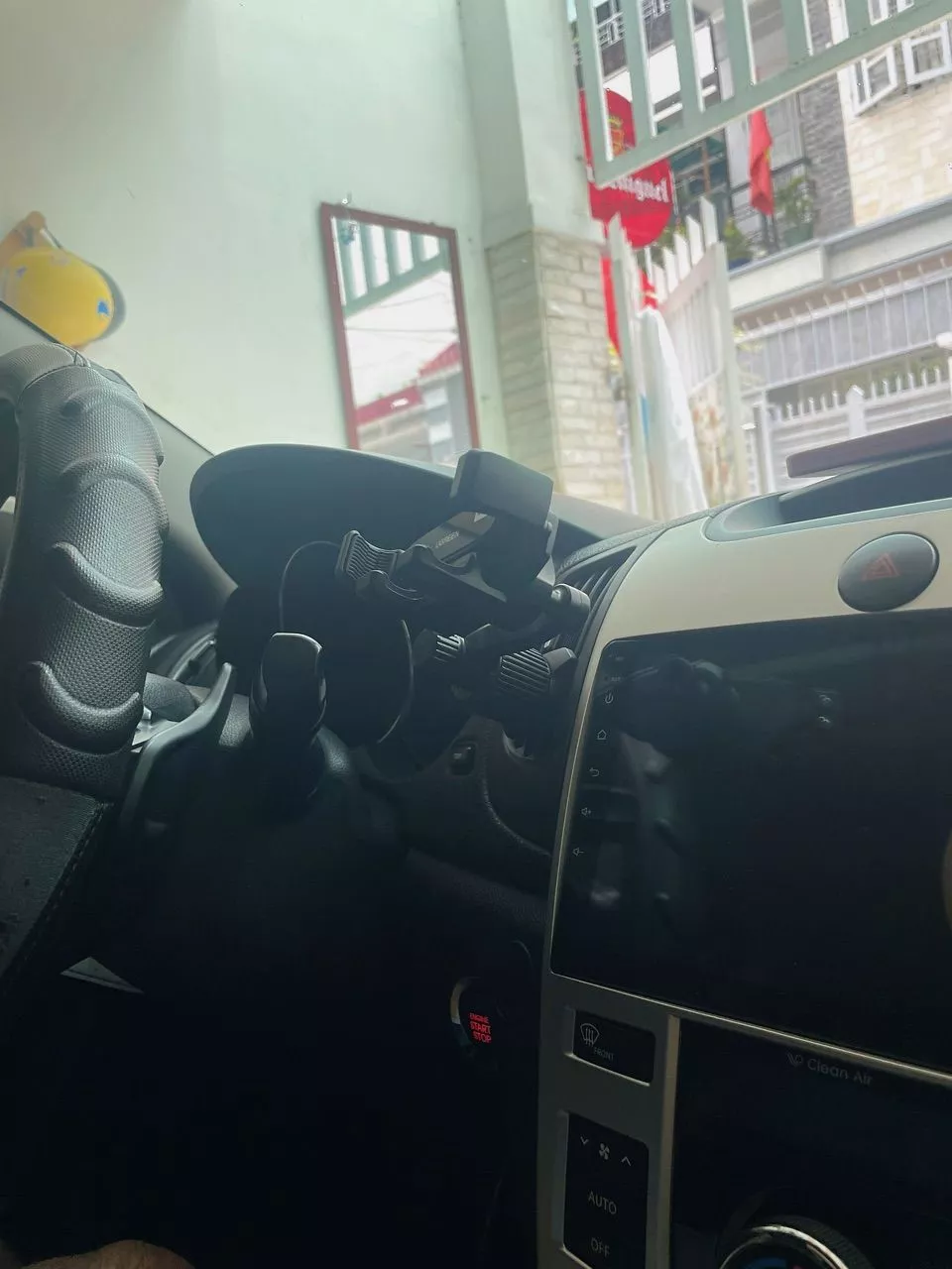 Giá đỡ điện thoại ô tô UGREEN Giá đỡ điện thoại thông hơi, không bao giờ chặn lỗ thông hơi Kẹp giá đỡ di động cho điện thoại 4,7-7,2 inch