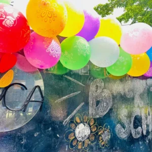Balo đi học chống gù cho bé trai tiểu học - Balo hình phi hành gia cực ngầu (DIDOOGLT)