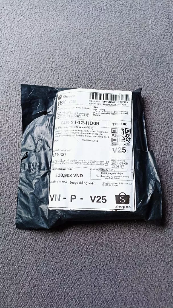 Tai nghe nhét tai UGREEN Aux, Tai nghe có dây 3,5 mm Điều khiển âm lượng cách ly tiếng ồn có micrô cho AndroidMP3 / MP4 / Pad