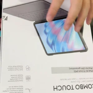Bao da kèm Bàn phím Combo Touch Logitech cho iPad Air 11 inch (M2 & M3), iPad Air 5 (2022) & Ipad Air 13 inch (M2)