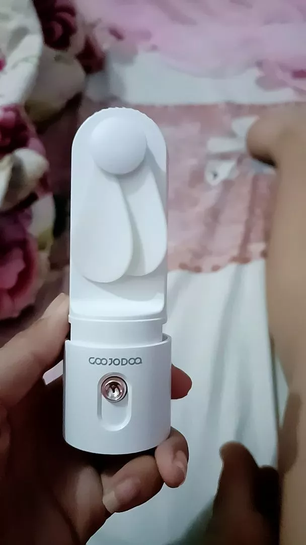 Quạt mini cầm tay GOOJODOQ, 3 tốc độ, cánh quạt bền bỉ sạc Type-c