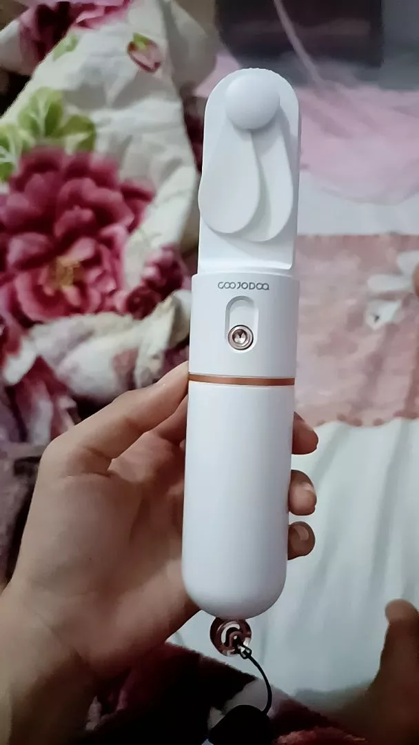 Quạt mini cầm tay GOOJODOQ, 3 tốc độ, cánh quạt bền bỉ sạc Type-c