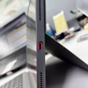 Bao da case kèm phím Logitech Combo Touch dành cho iPad Gen 10 (10.9 inch) - Tháo rời Trackpad