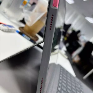 Bao da case kèm phím Logitech Combo Touch dành cho iPad Gen 10 (10.9 inch) - Tháo rời Trackpad