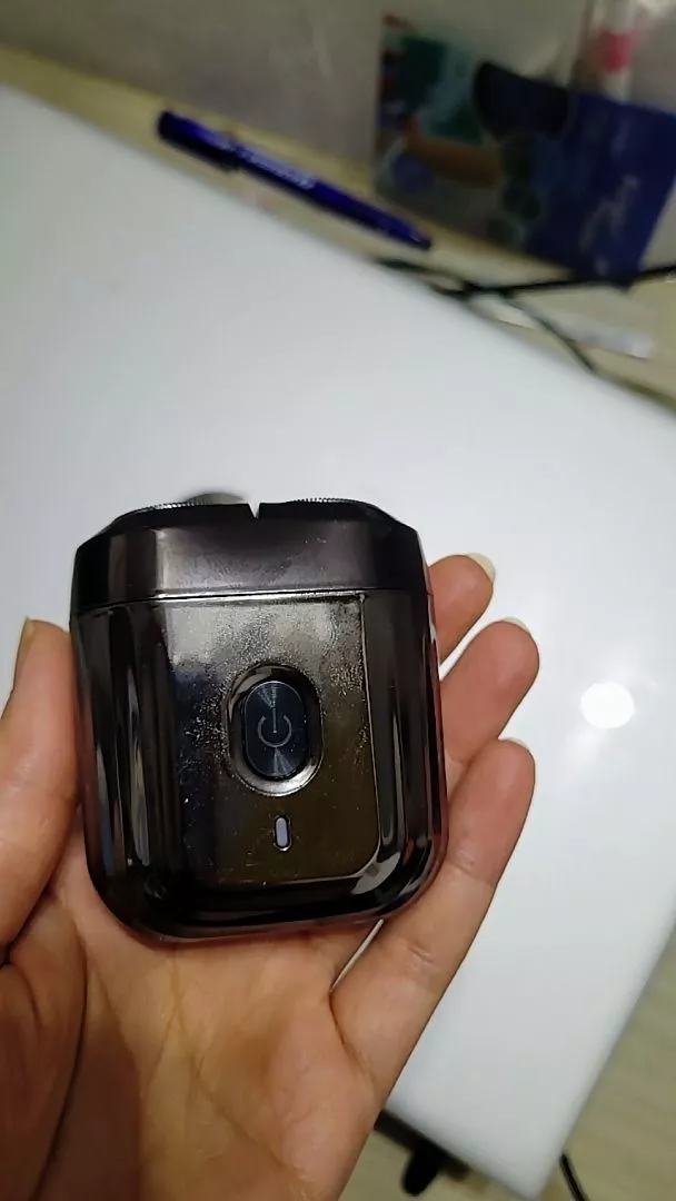 Máy cạo râu Enchen Mini 6 lưỡi dao kép mỏng, chống nước IPX7, pin sử dụng đến 2 tháng - BH 12 tháng