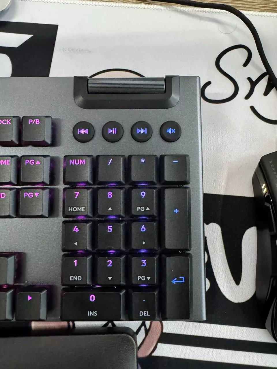 Bàn phím cơ Gaming có dây Lowprofile Logitech G G915 X Fullsize, Mũ phím PBT, nút lập trình, RGB