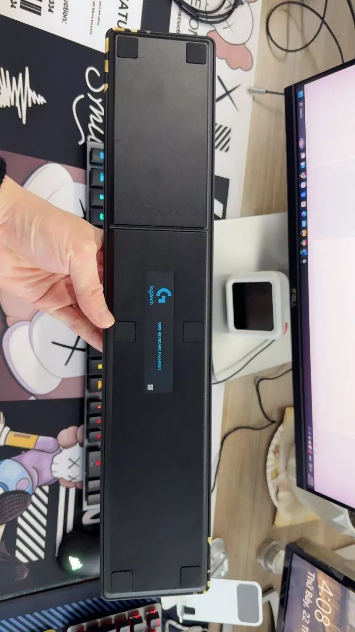 Lót tay chơi game Logitech G - Phiên bản kỷ niệm (PALM REST)