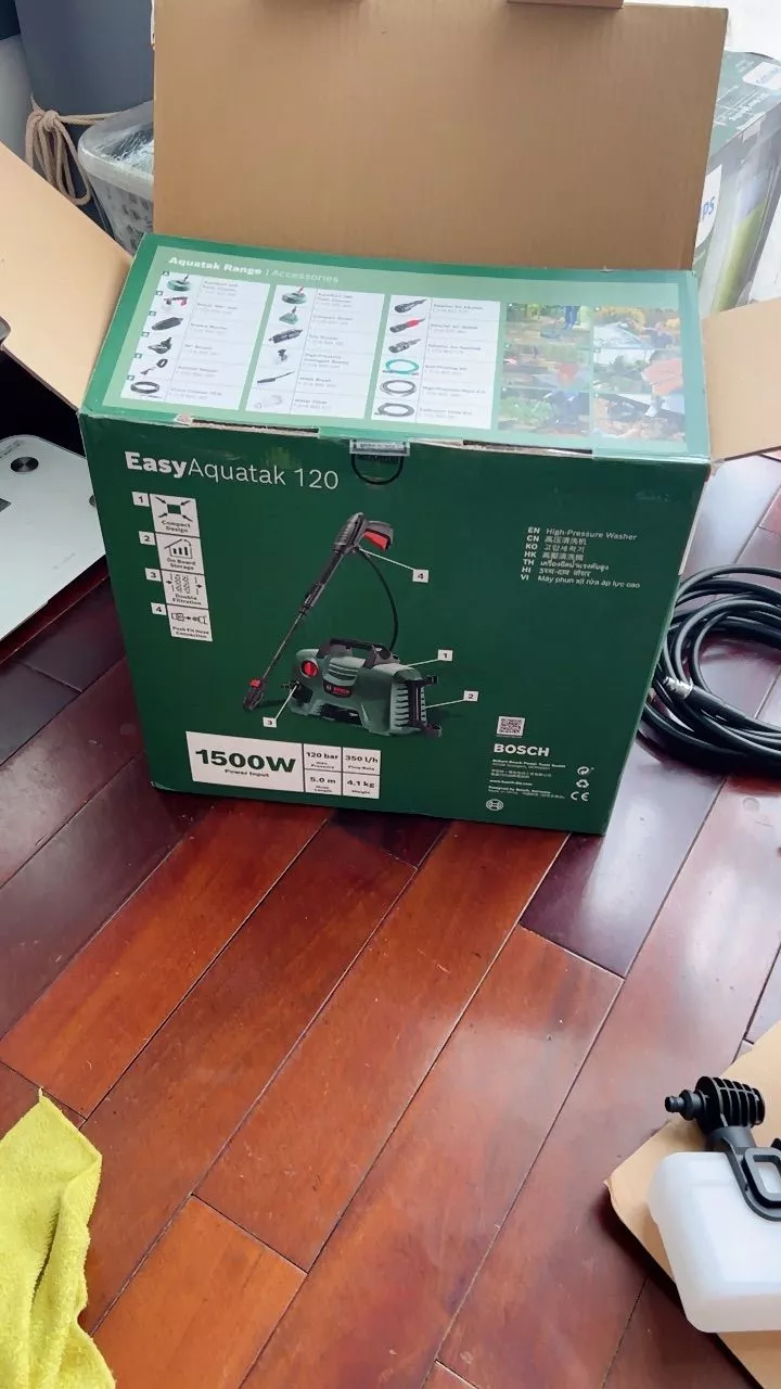 Máy phun xịt rửa Bosch Easy Aquatak 120
