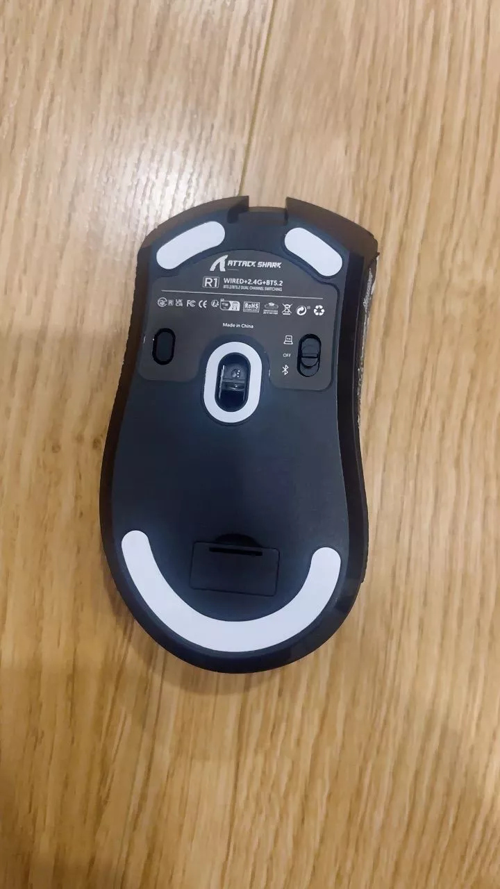 Chuột Không Dây Ziyou Attack Shark R1 Siêu Nhẹ Chip Paw3311 Cực Mạnh, 3 Chế Độ Kết Nối, App Gaming