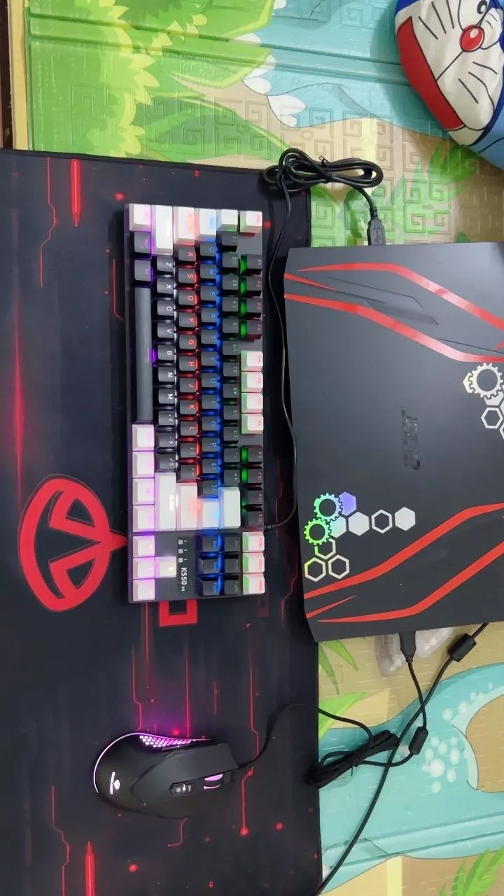 Bàn di chuột gaming cỡ lớn LED RGB thay đổi hiệu ứng ánh sáng, chống nước, chống trơn chượt