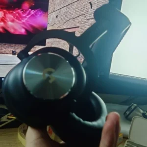 Tai nghe gaming có dây Logitech G Pro X SE, Mic tháo rời, âm vòm 7.1,đệm Memory Foam, màn loa 50 mm