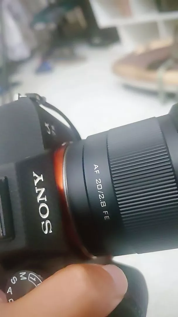 VILTROX AF 20mm F2.8 Full-Frame For Sony E-Mount - HÀNG CHÍNH HÃNG