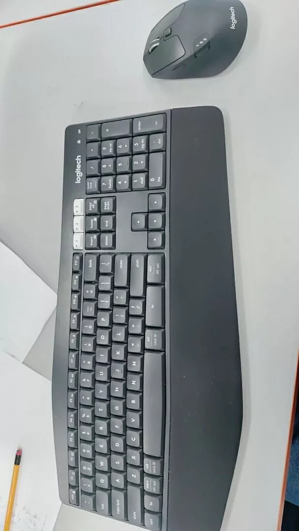 Bộ bàn phím và chuột không dây Bluetooth đa thiết bị Logitech MK850 - Công nghệ Logitech Flow