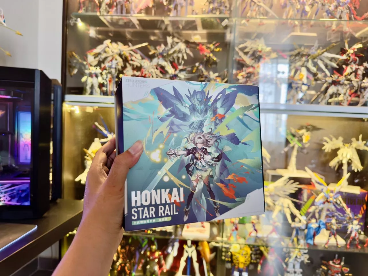 Flydigi Apex 4 Honkai: Star Rail Firefly phiên bản giới hạn | Tay cầm chơi game trên IOS, Android và PC