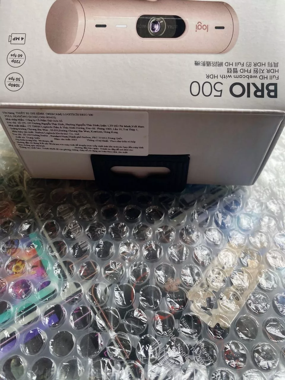 Webcam Logitech Full HD Brio 500 - Chỉnh sáng, lấy khung hình,Show mode, Mic kép giảm ồn