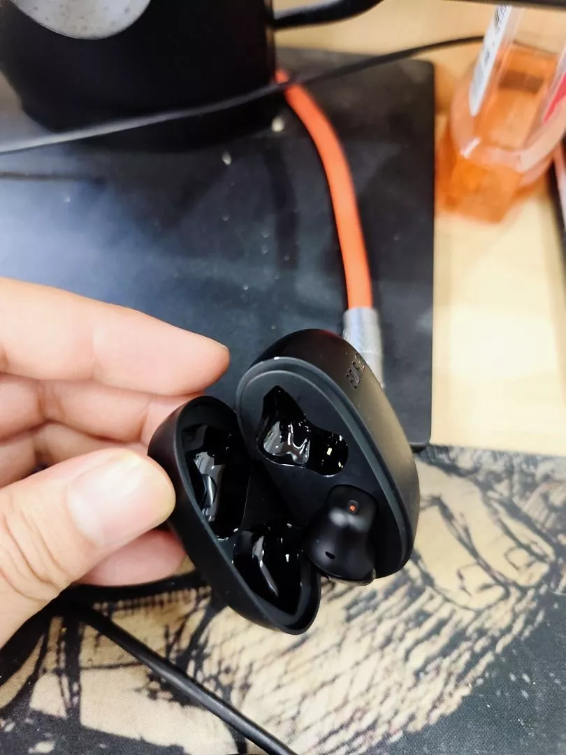 Tai Nghe Nhét Tai Bluetooth Không Dây EDIFIER X1 Lite/T10 - Chơi Nhạc Đến 28H - Độ Trễ Thấp 60ms - 15 Tháng Bảo Hành