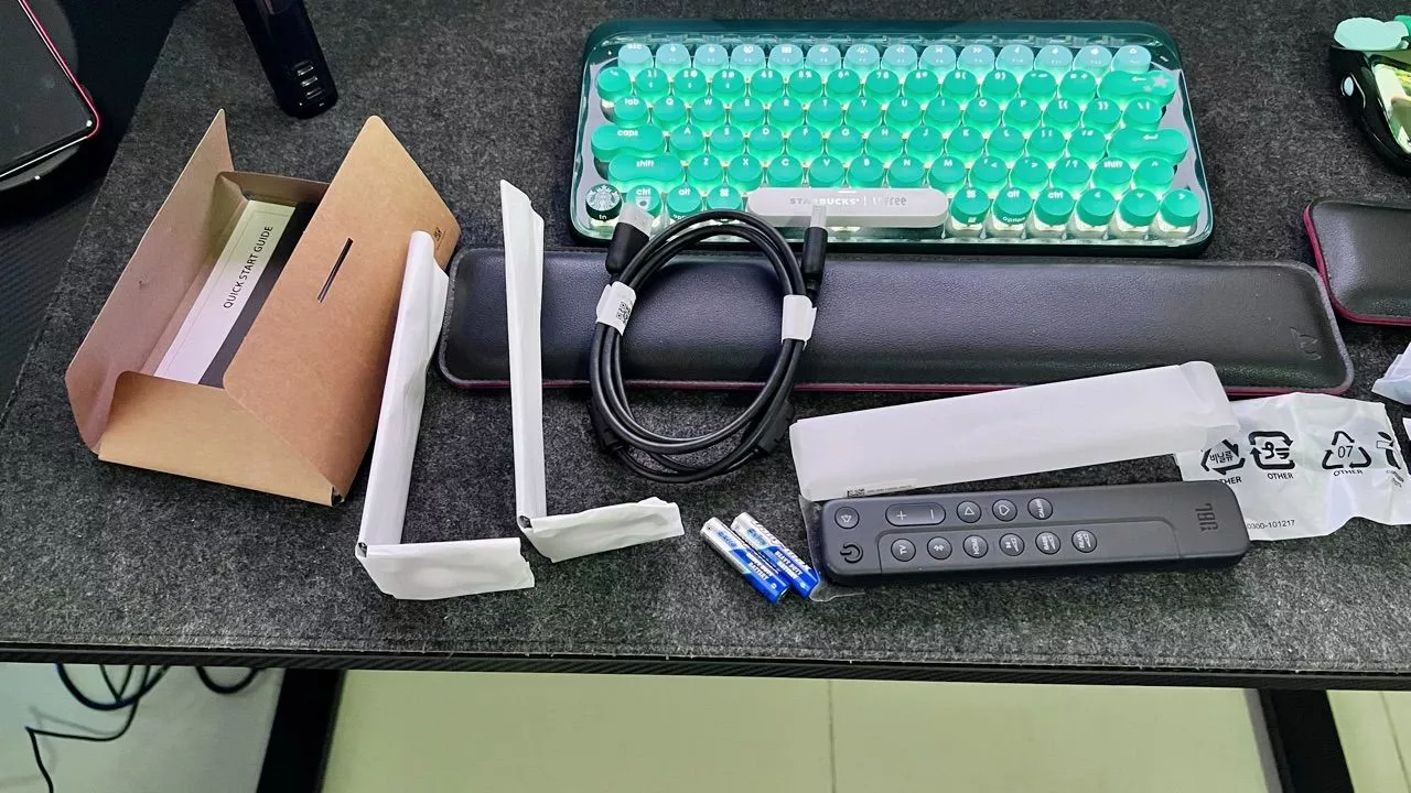 Loa Thanh Bluetooth JBL Bar 1000 - Hàng Chính Hãng