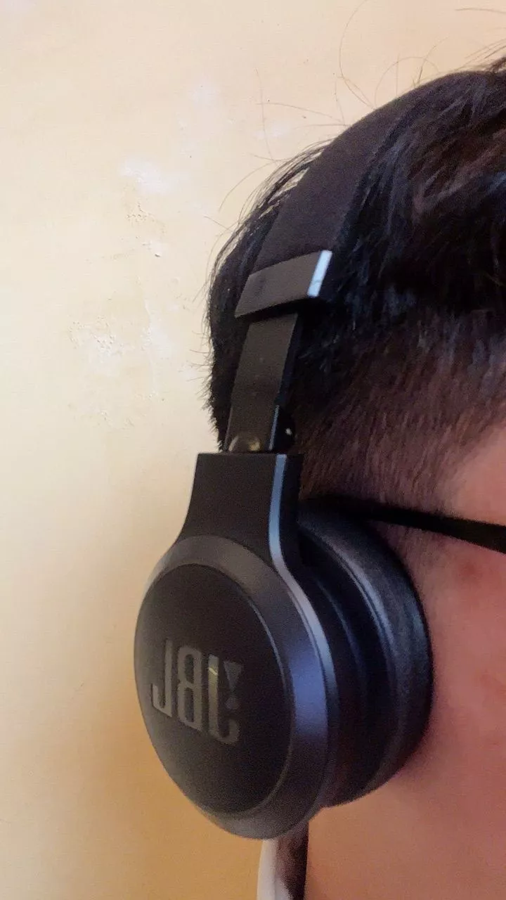 Tai Nghe chụp tai Bluetooth Chống Ồn JBL Live 670NC - Hàng Chính Hãng