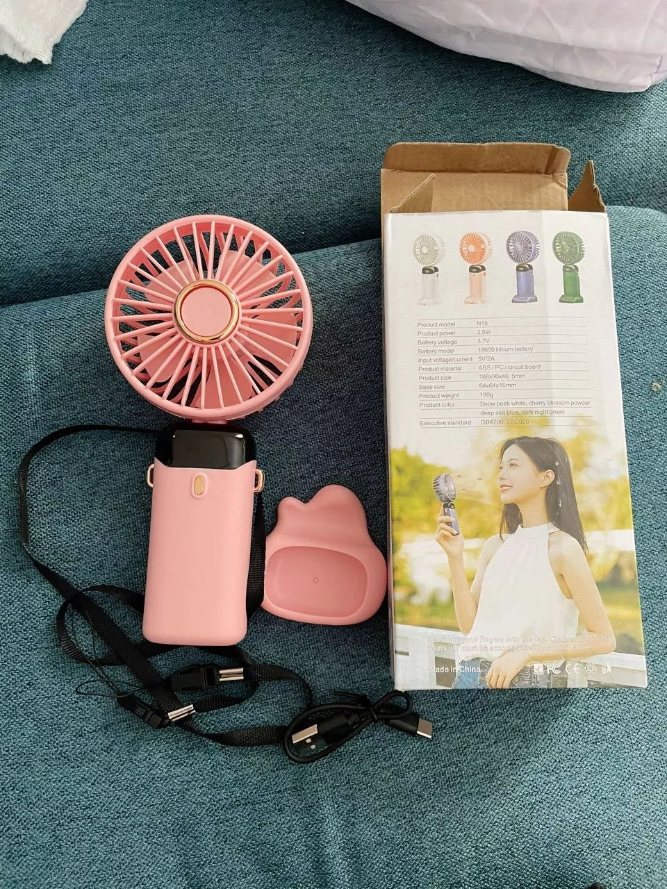 Quạt Cầm Tay Mini PTLUXURY Tích Điện ,Pin Sạc 10.000mAh,5 Tốc Độ Gió Có Dây Đeo Cổ,Đèn LED Hiển Thị Mẫu Mới
