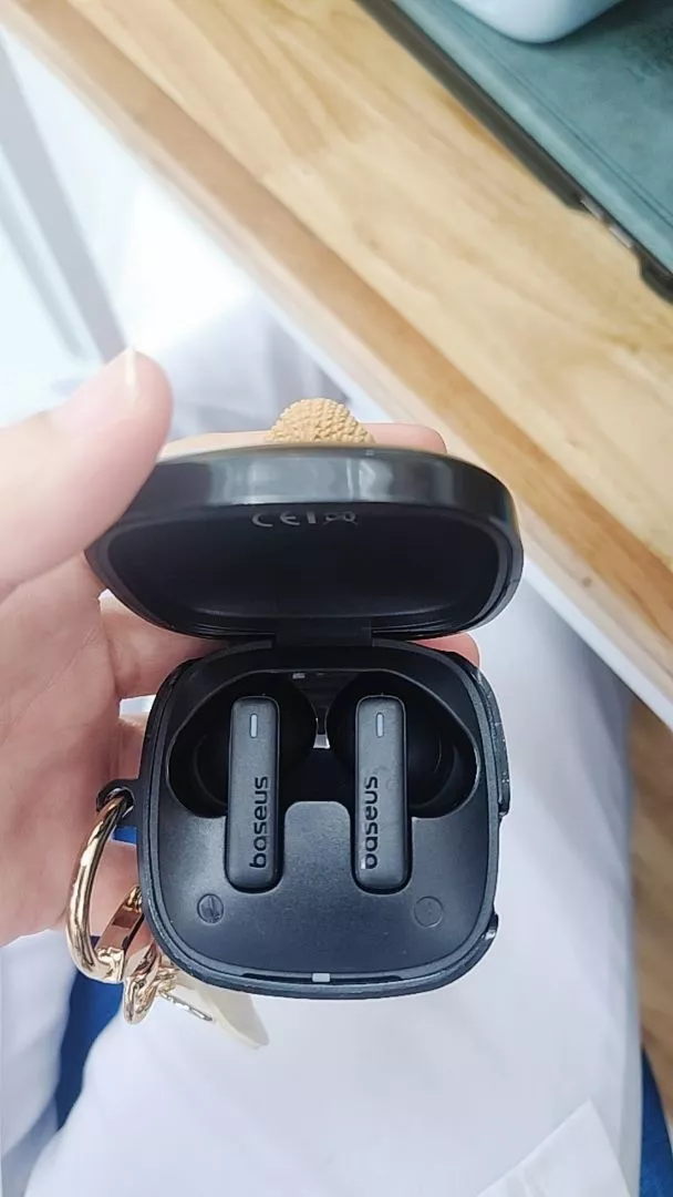 Tai Nghe Bass BS2 Lite Bluetooth 6.0 Đàm thoại rõ nét với micro kép Al Tăng cường âm trầm Thiết kế bán in-ear thoải mái