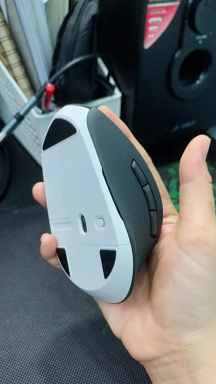 Chuột không dây đa thiết bị LOGITECH M720 Bluetooth