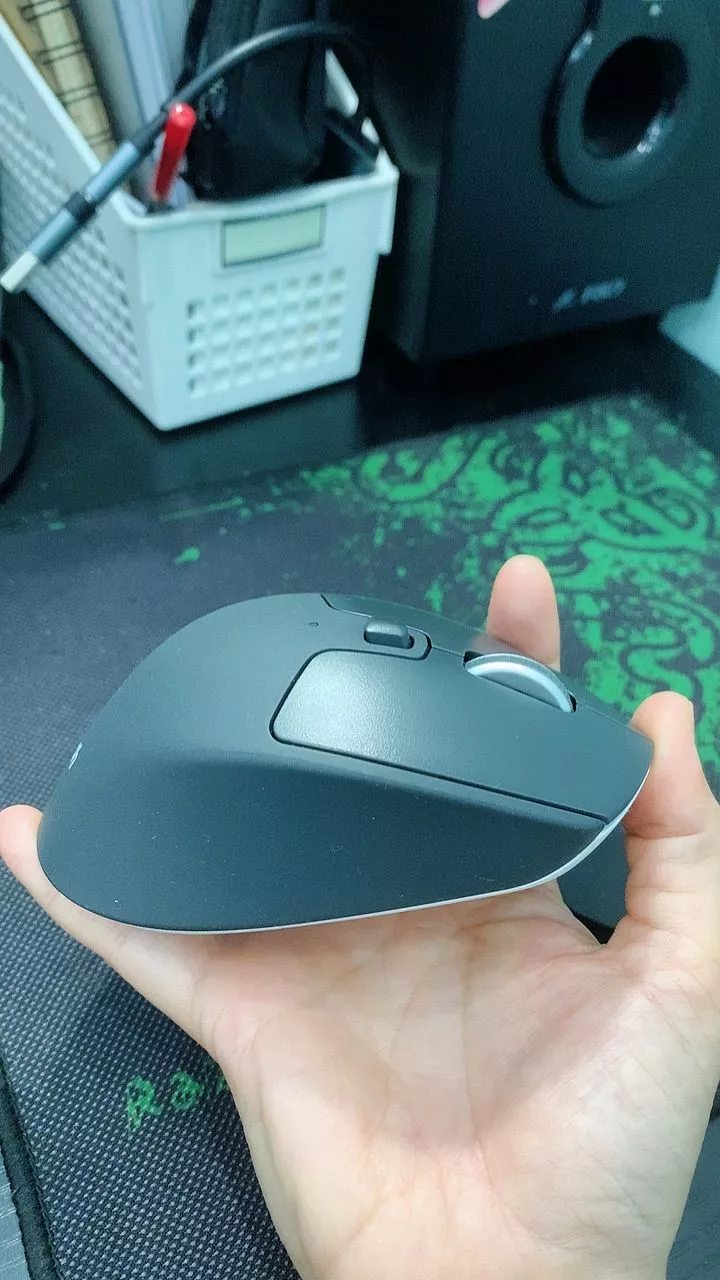 Chuột không dây đa thiết bị LOGITECH M720 Bluetooth