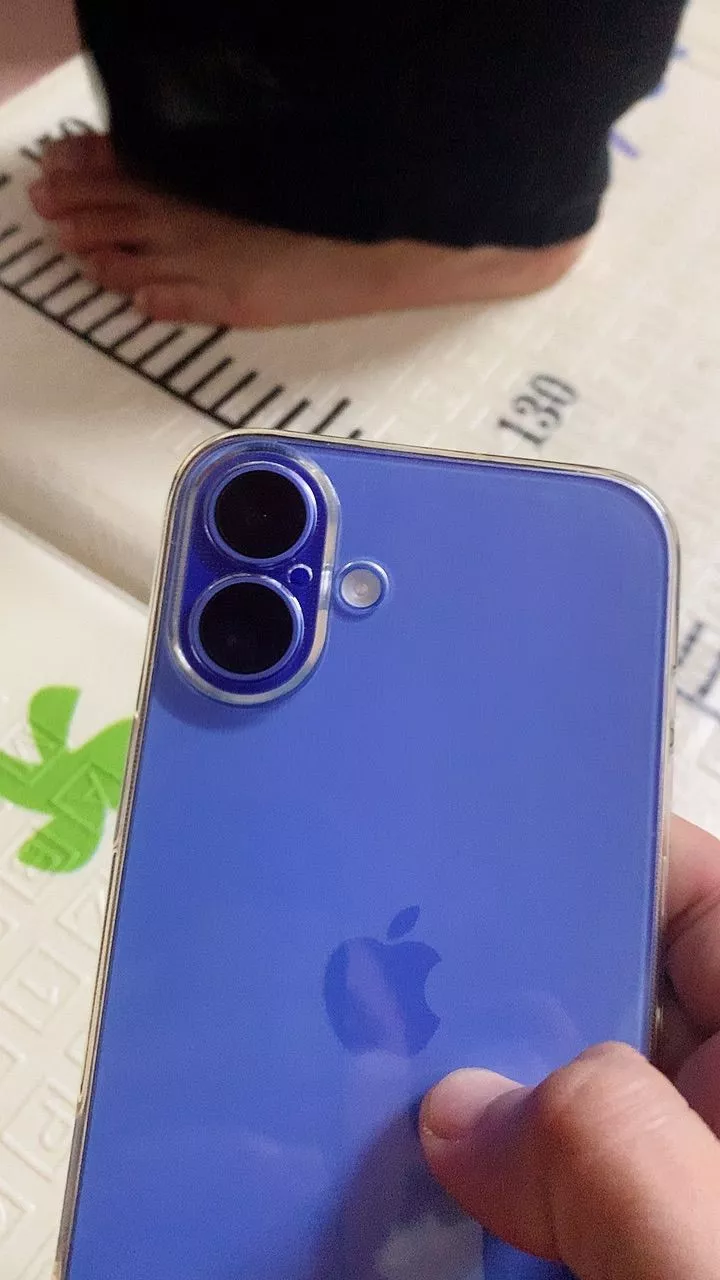 Điện thoại Apple iPhone 16 Plus 128GB