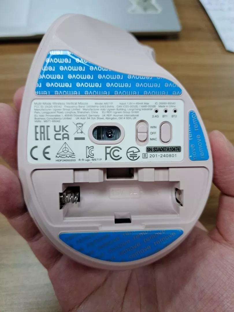 UGREEN Chuột không dây Bluetooth 5.0+2.4G Chuột bấm im lặng không dây 4000DPI dọc tiện dụng cho máy tính xách tay laptop MCBook PC Tablet PAD Windows Mac OS