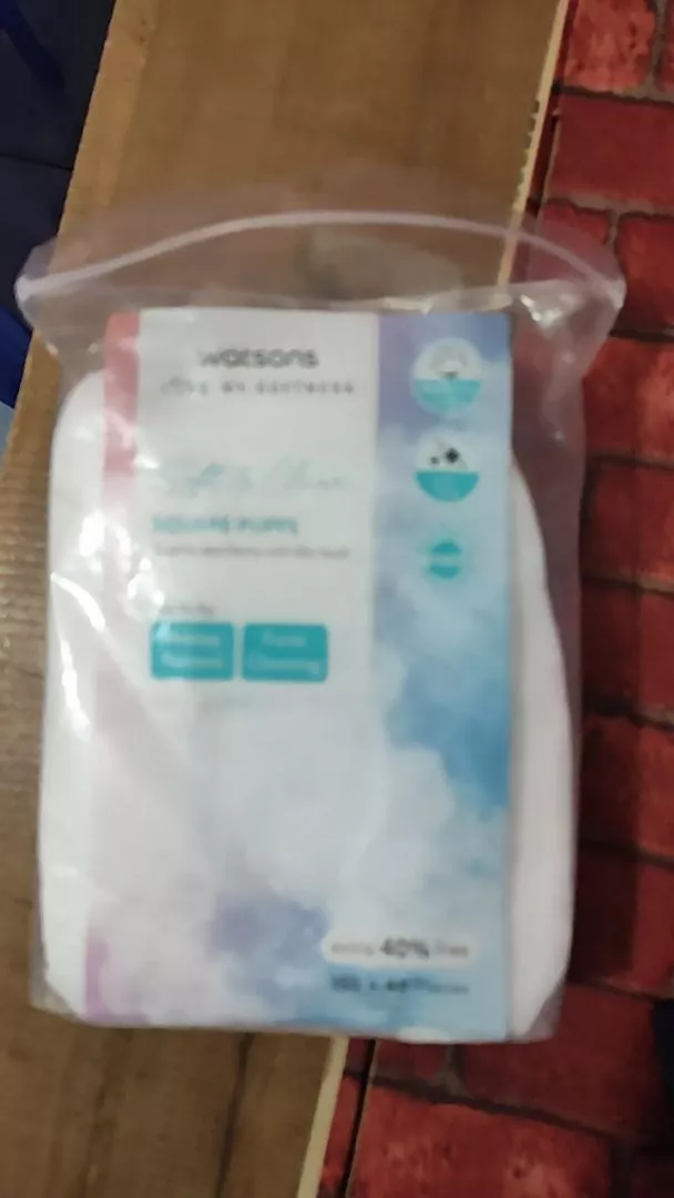 Bông Tẩy Trang Watsons Square Puffs 150S+40%