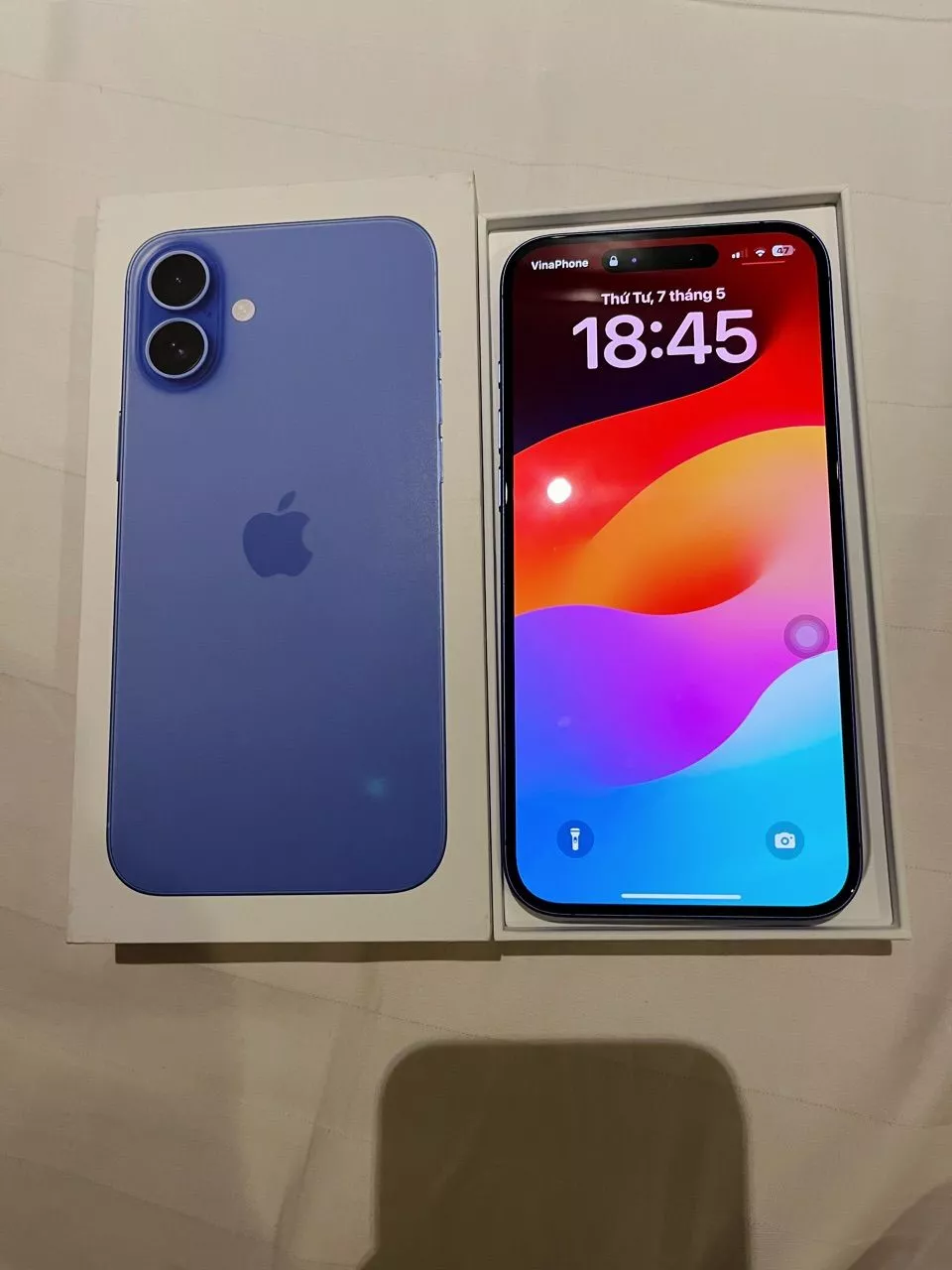 Điện thoại Apple iPhone 16 Plus 128GB