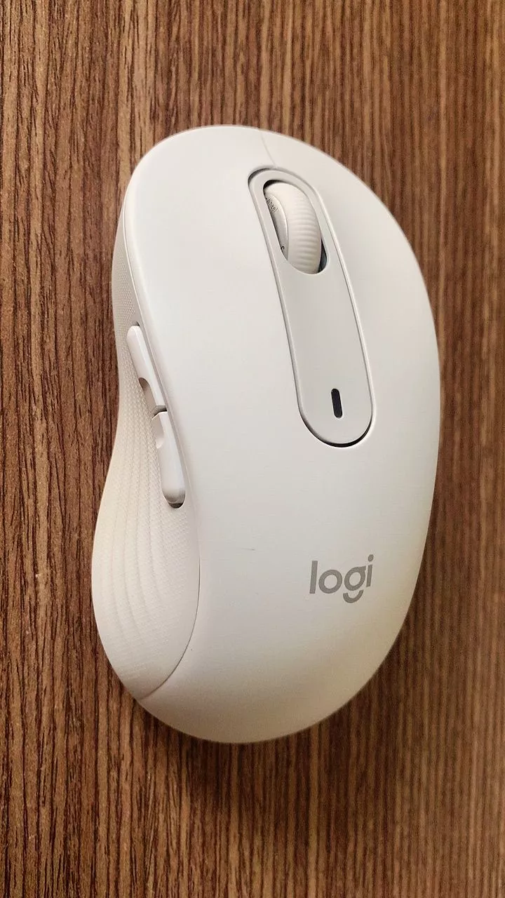 Chuột không dây bluetooth Logitech Signature M650 - SmartWheel, giảm ồn, tùy chỉnh các nút