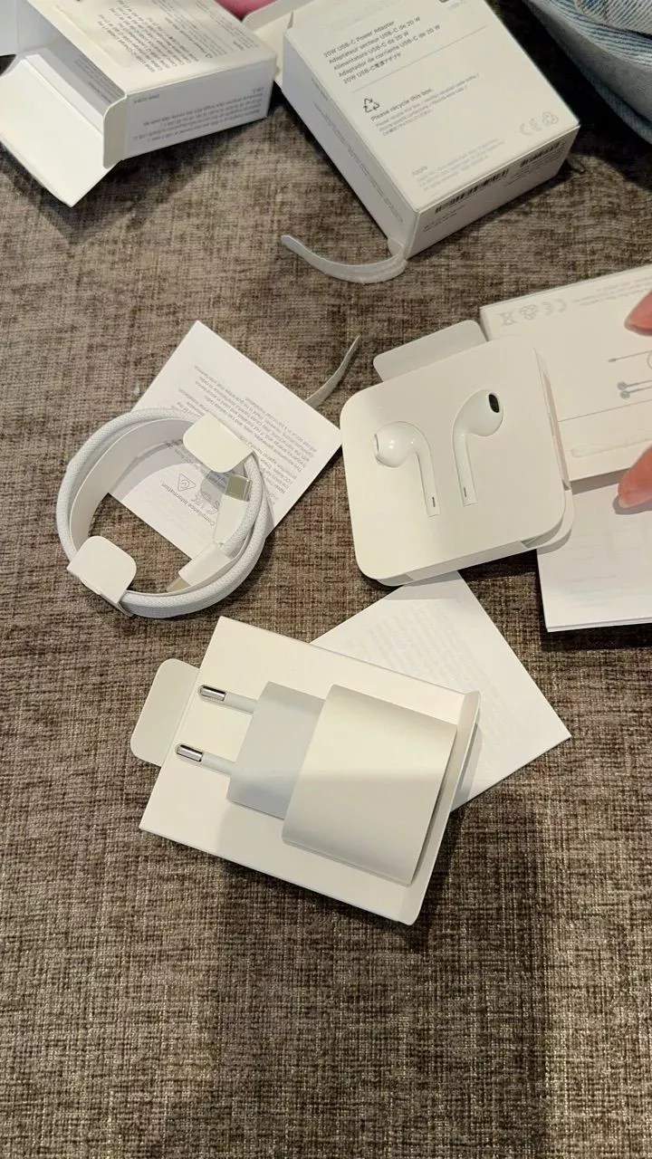 COMBO Củ sạc Apple 20W USB-C Power Adapter + Cáp sạc Apple USB-C to USB-C 60W (1m) Chính hãng