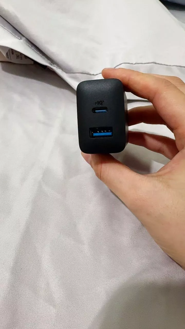Combo Củ sạc nhanh Anker | 2 cổng 1USB-C & 1USB-A | Kèm Cáp sạc USB-C to USB-C- B2348