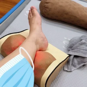 Gối massage cổ vai gáy, máy massage hồng ngoại 20 bi cao cấp hỗ trợ mát xa toàn thân