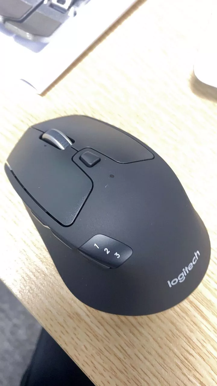 Chuột không dây đa thiết bị LOGITECH M720 Bluetooth