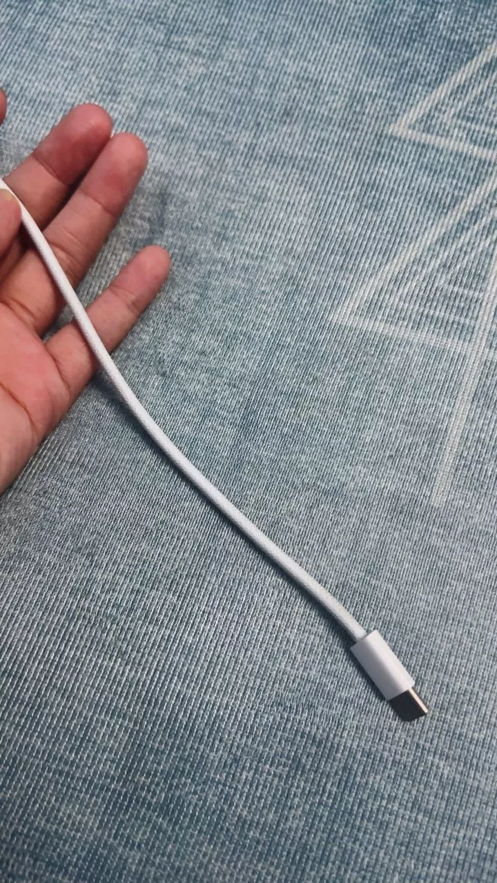 Cáp sạc Apple USB-C to USB-C 60W (1m) Chính hãng (dùng cho iPhone 15 series trở lên)