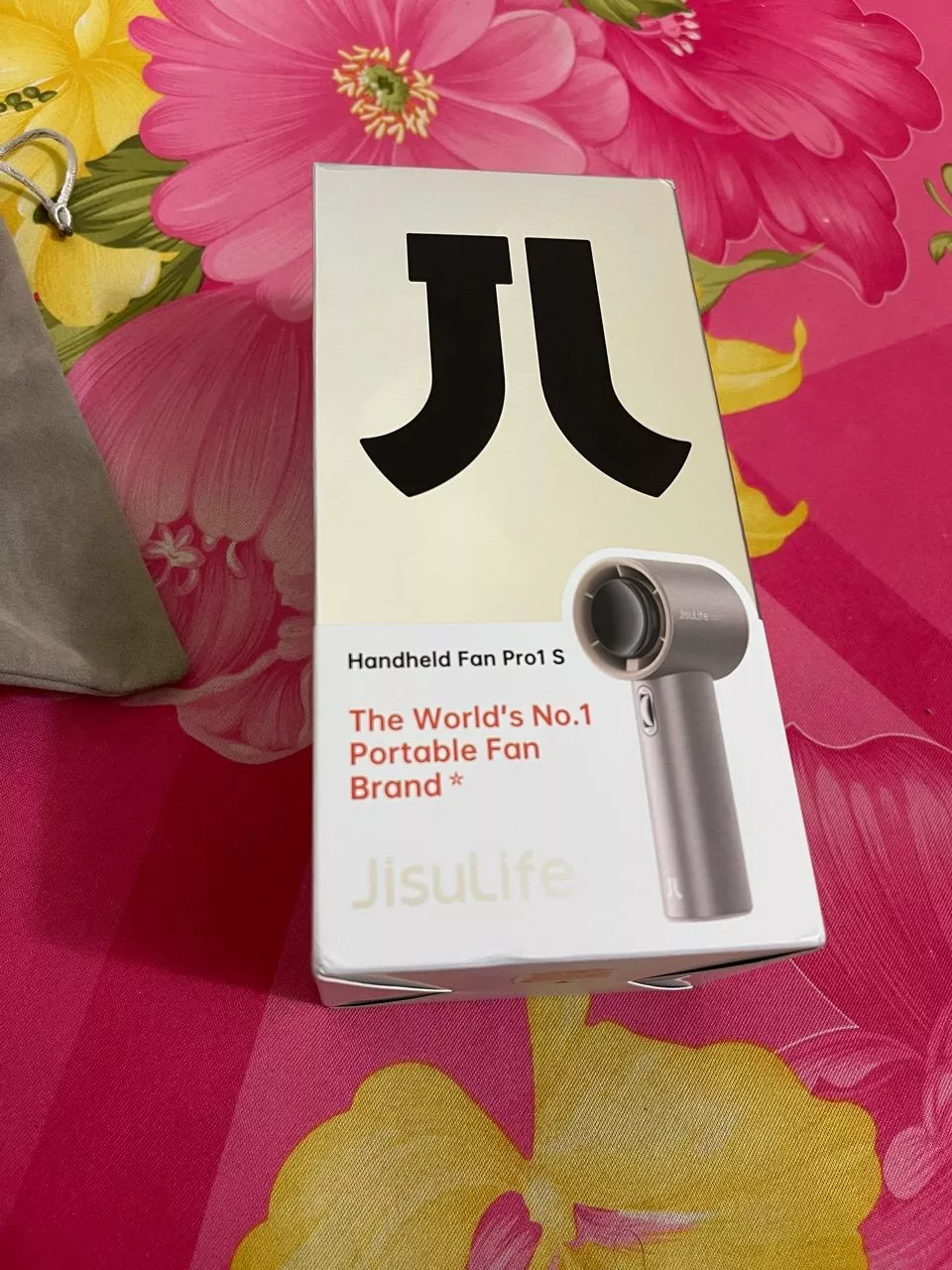 Quạt Cầm Tay Cao Cấp JISULIFE FA53 Pro1 ABS và Pro1 S - Con Lăn Tốc Độ - Đèn LED Hiển Thị - Sử Dụng Đến 15H BH 12 Tháng