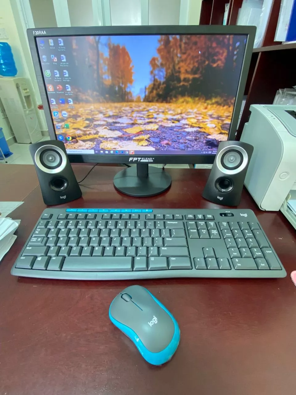 Combo chuột phím không dây Logitech MK275 - Phím media & viền chuột nổi bật, 1 đầu USB