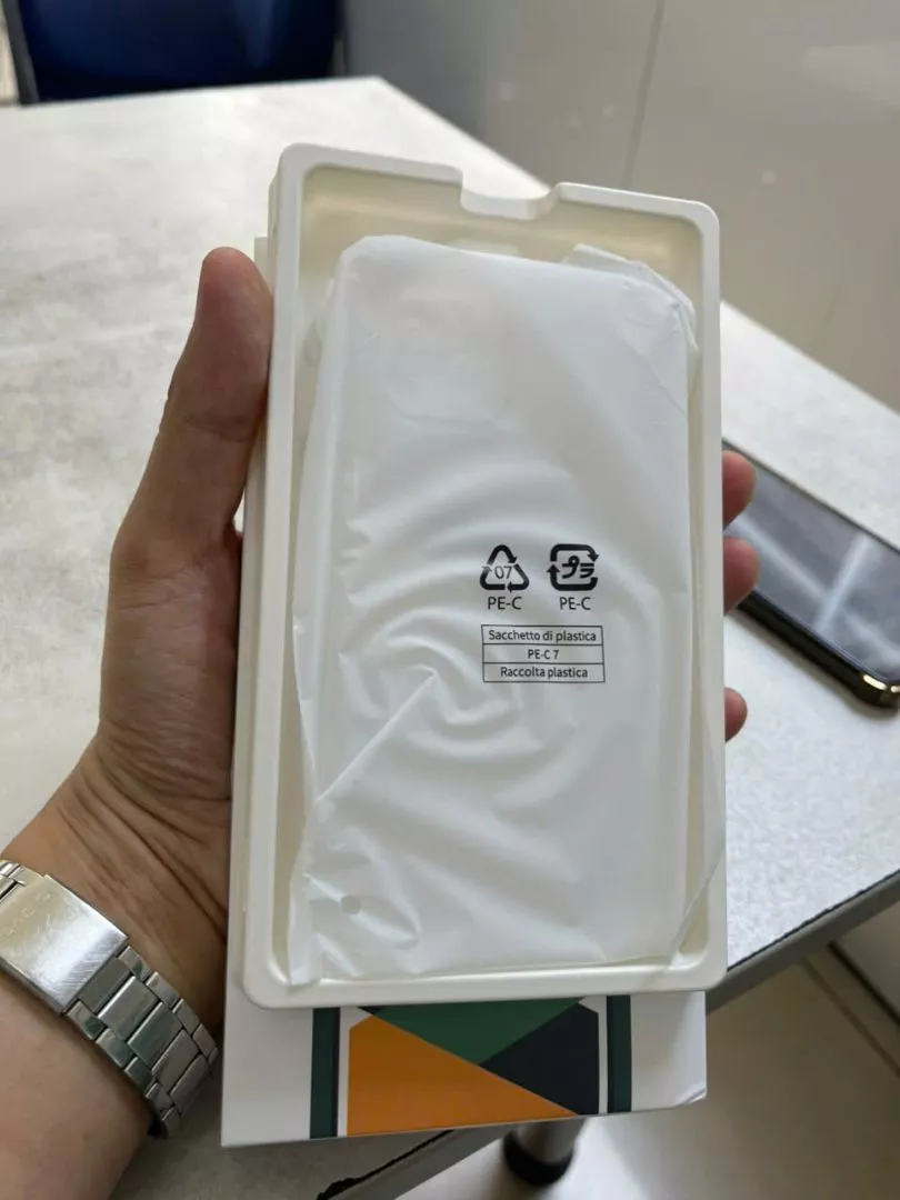 Ốp điện thoại mềm TPU UGREEN Ốp lưng trong suốt chống sốc cho iPhone 13 Ốp lưng bảo vệ ống kính
