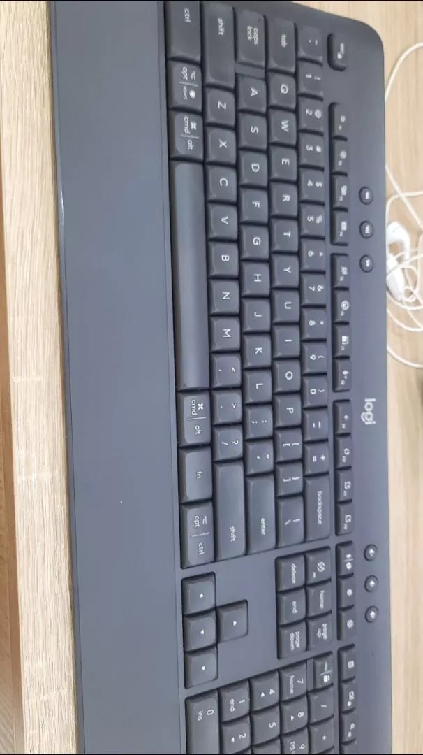 Combo Bàn phím Logitech K650 & Chuột Logitech M650 - Bluetooth, USB Bolt