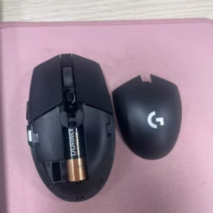 Chuột gaming không dây Logitech G G305 LIGHTSPEED - Hero 12K DPI, Nhẹ 99g, 6 nút lập trình, Pin 250h
