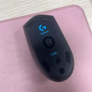 Chuột gaming không dây Logitech G G305 LIGHTSPEED - Hero 12K DPI, Nhẹ 99g, 6 nút lập trình, Pin 250h