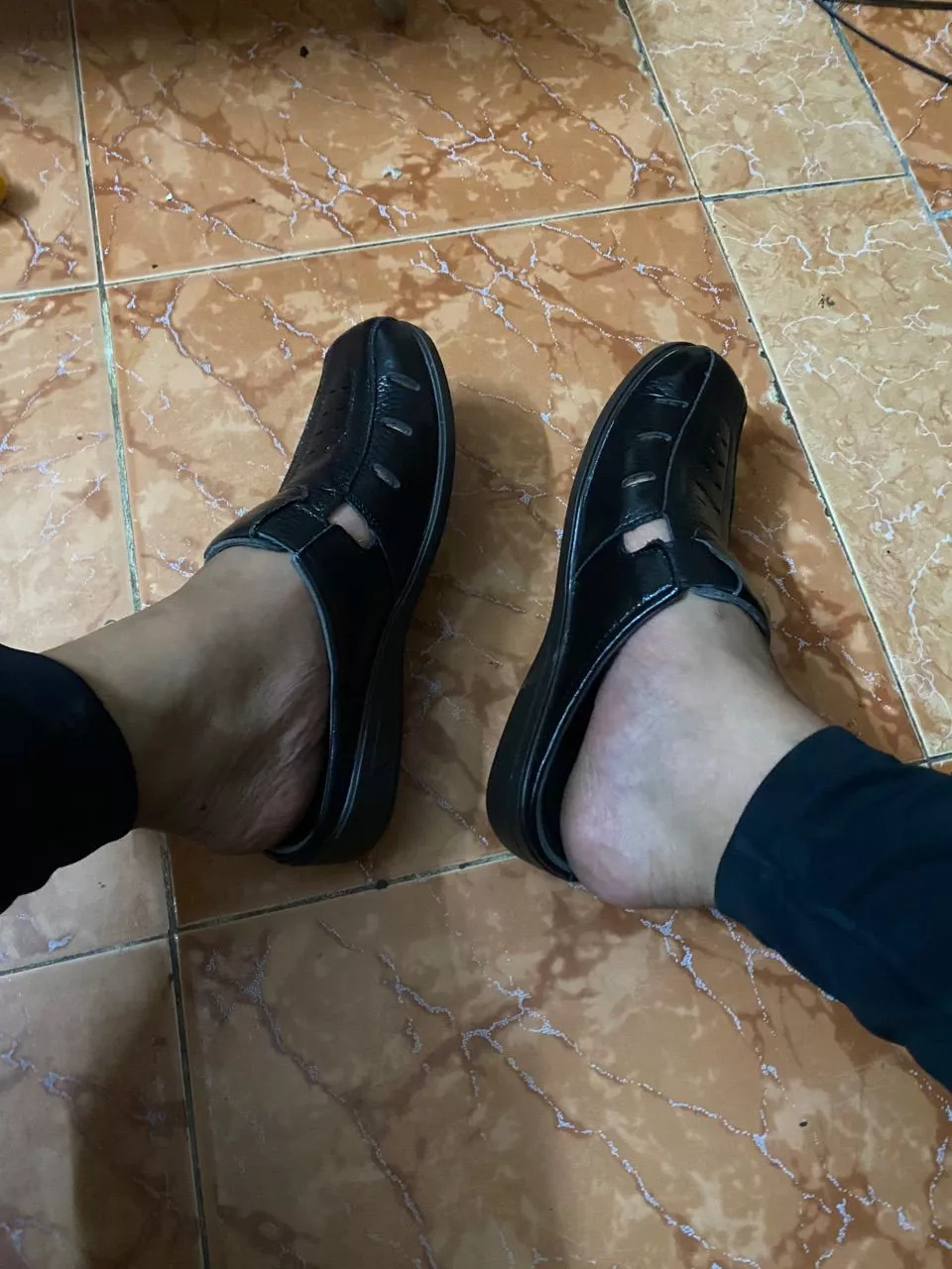 {KM Tặng Kèm Vớ Sịn} Giày Lười Nam Da Bò Thật DONAVY Kiểu Sa-Bo May Quai Xuống Đế Chắc Chắn, Có Lỗ Thoáng Khí D.GSB