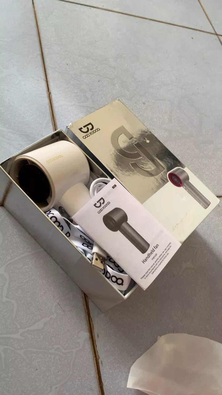 【Tặng quà/Bảo hành nửa năm】GOOJODOQ Quạt Turbo Jet 3600 mAh có thể sạc lại, cầm tay, di động, gió mạnh, tốc độ cao 100 vòng/phút
