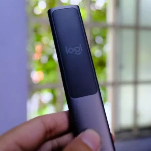 Bút trình chiếu không dây 30m Logitech Spotlight - Bluetooth, USB, phóng to để nhấn mạnh