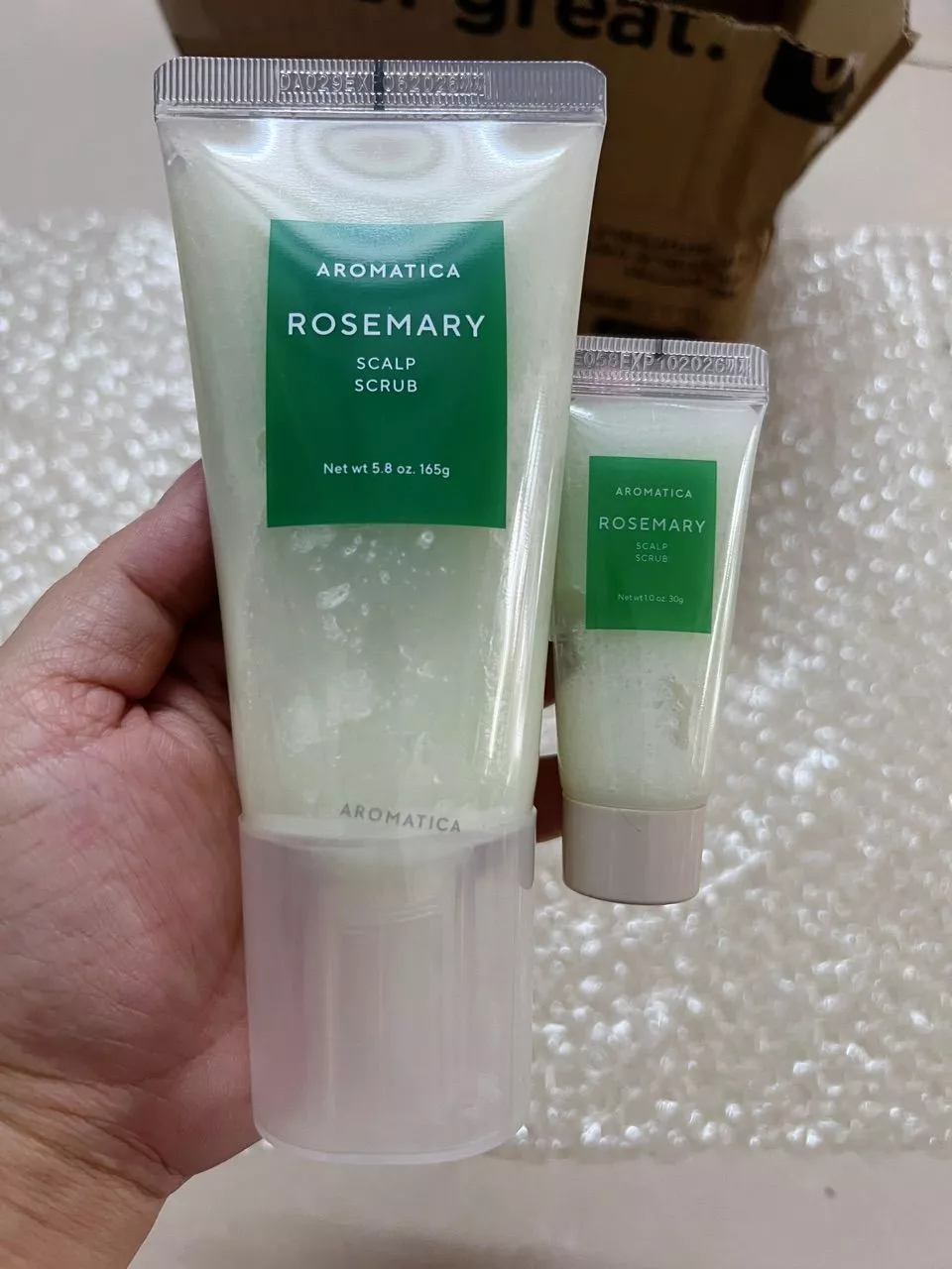 Tẩy Tế Bào Chết Da Đầu Aromatica Chiết Xuất Hương Thảo 165ml