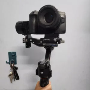Gimbal máy ảnh DJI RS 4 chống rung cho camera DSLR và Mirrorless tải trọng đến 3kg, quay dọc linh hoạt (DJI RS 4)