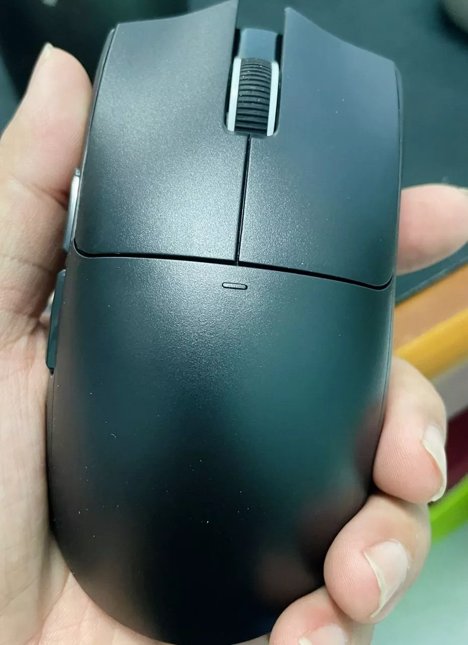 Chuột Không Dây Ziyou Attack Shark R1 Siêu Nhẹ Chip Paw3311 Cực Mạnh, 3 Chế Độ Kết Nối, App Gaming